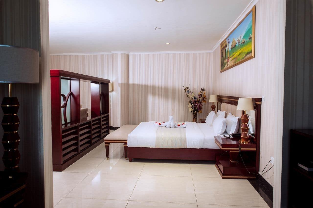 Peacock Hotel Νταρ ες Σαλάμ Εξωτερικό φωτογραφία