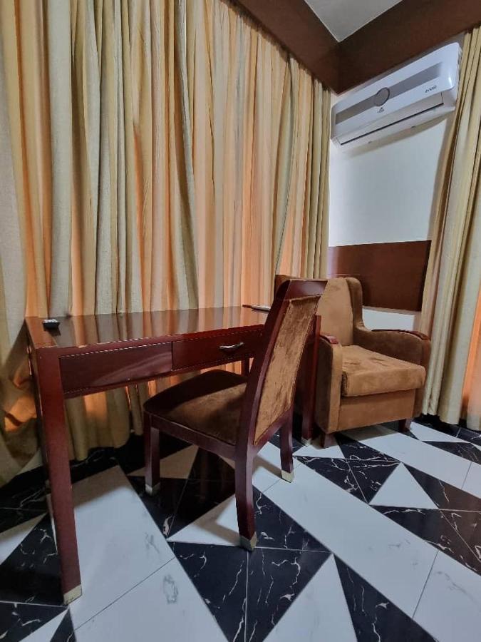 Peacock Hotel Νταρ ες Σαλάμ Εξωτερικό φωτογραφία