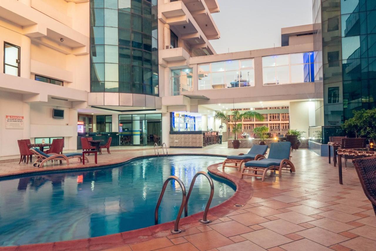 Peacock Hotel Νταρ ες Σαλάμ Εξωτερικό φωτογραφία