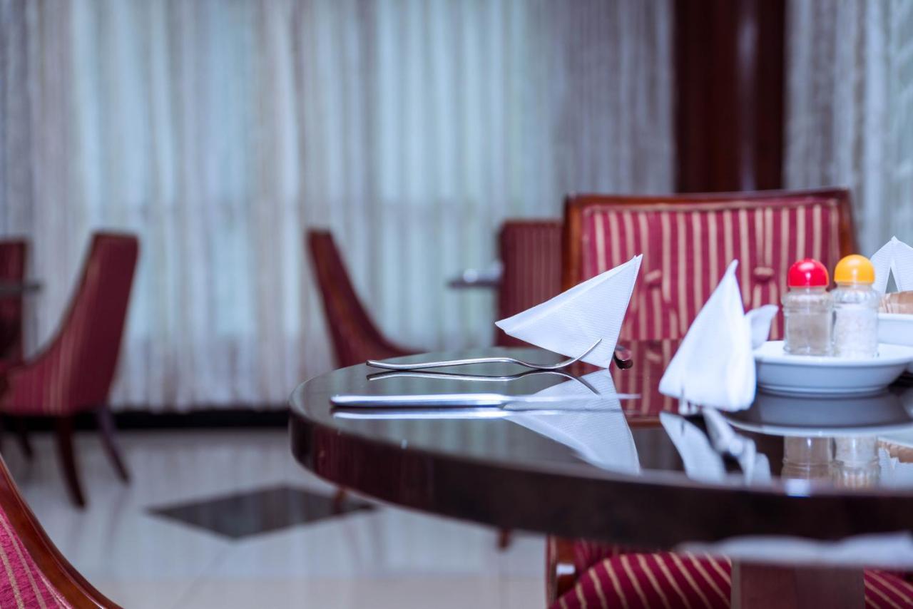 Peacock Hotel Νταρ ες Σαλάμ Εξωτερικό φωτογραφία