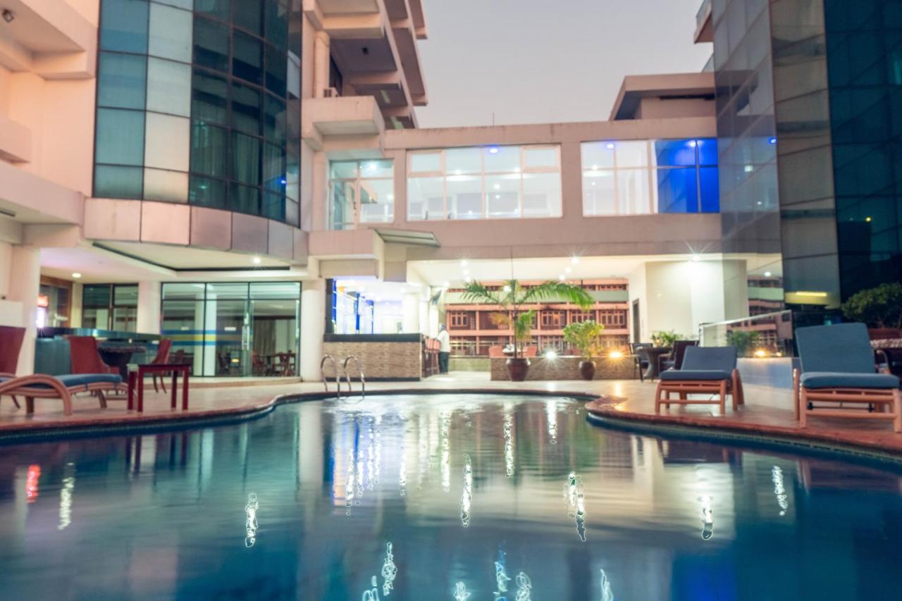 Peacock Hotel Νταρ ες Σαλάμ Εξωτερικό φωτογραφία