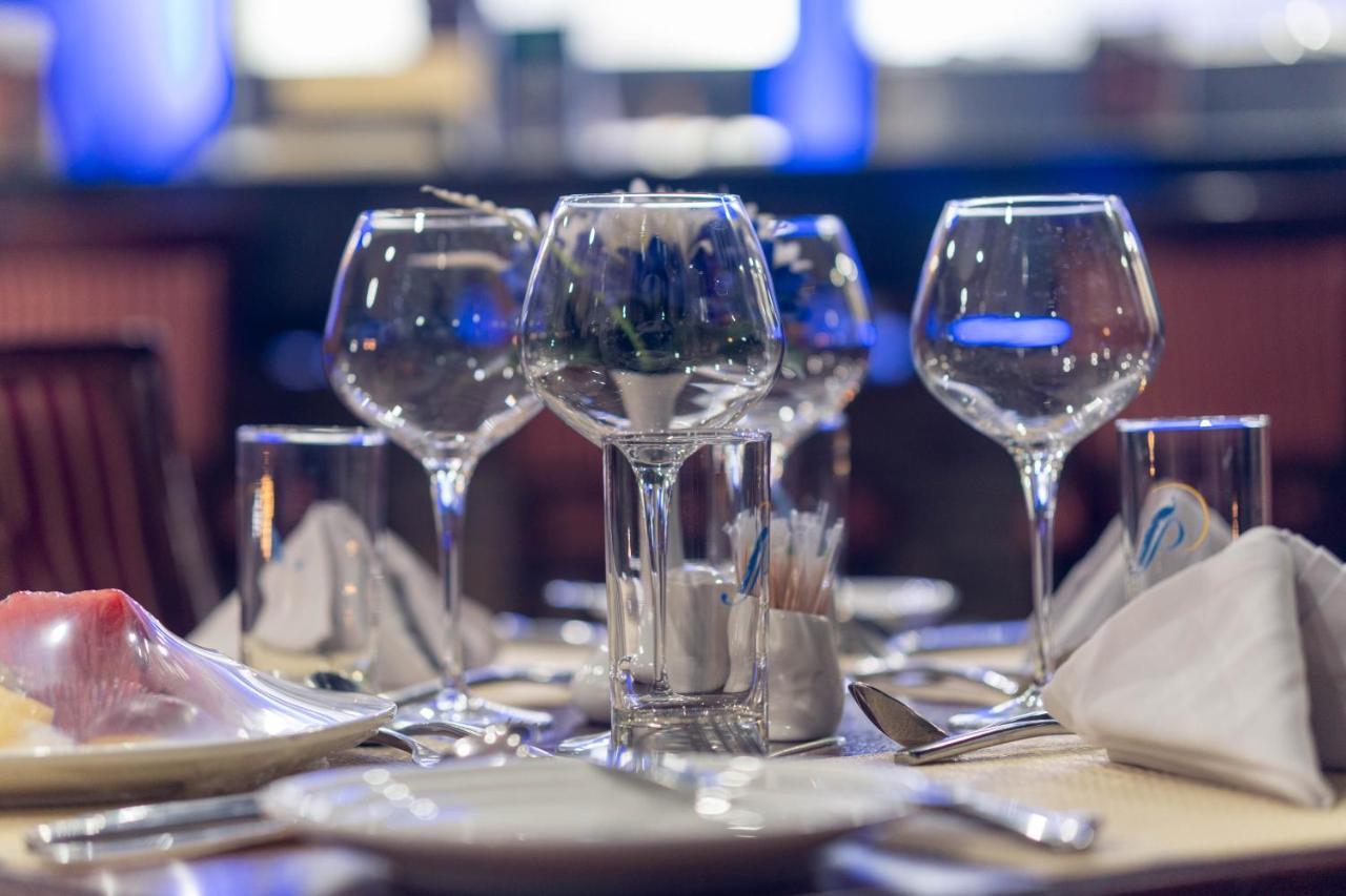 Peacock Hotel Νταρ ες Σαλάμ Εξωτερικό φωτογραφία